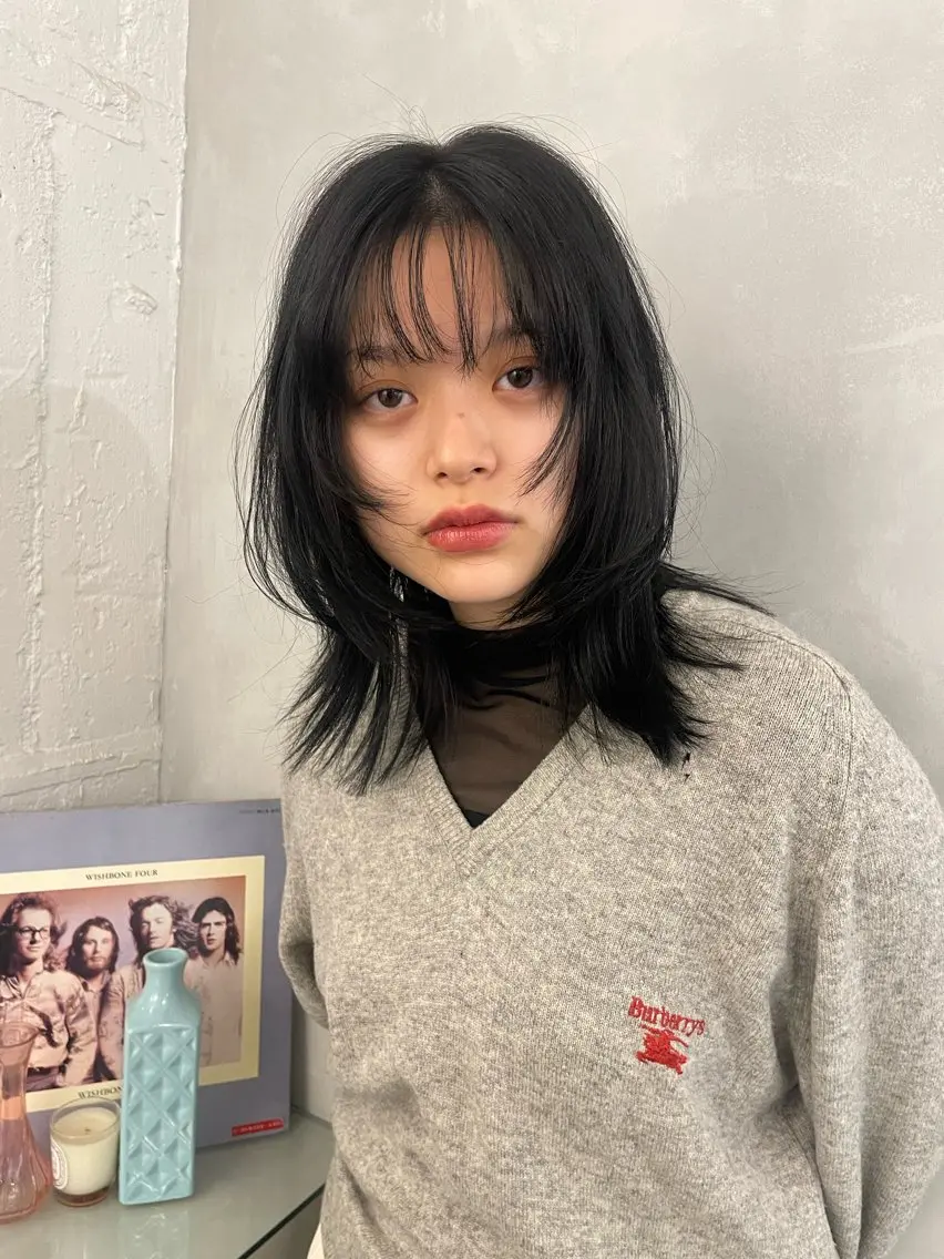 ミディアム カラー Hatsune 🐯レイヤーカットのヘアスタイル