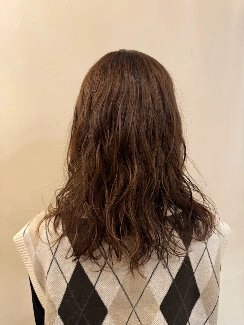 セミロング カット パーマ トリートメント 髪質改善🫧 Natsumiのヘアスタイル