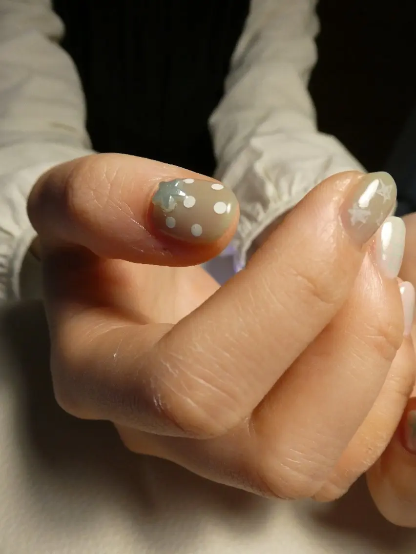 ネイル ハンドネイル ihana/ makoのネイルデザイン