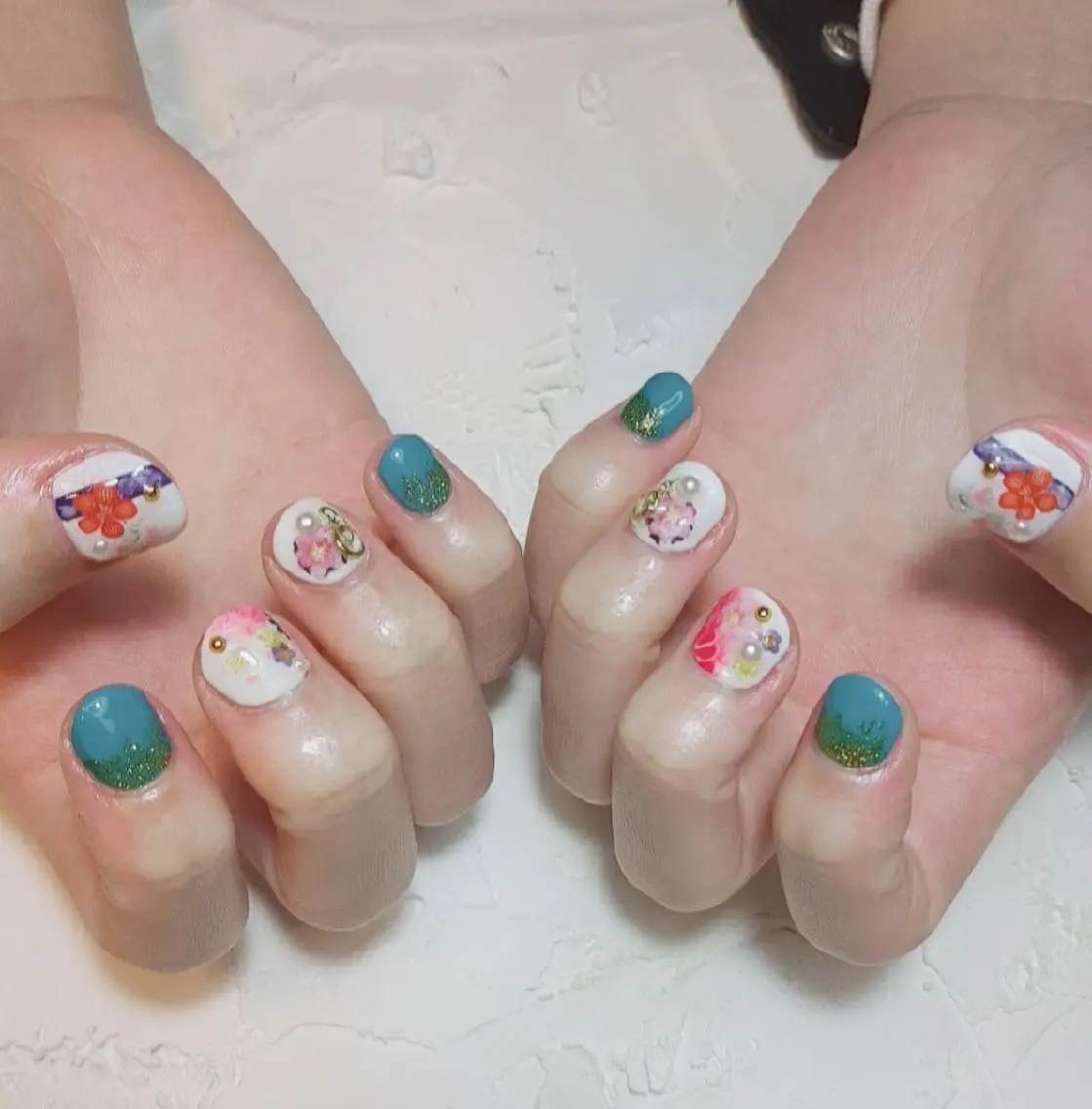 ネイル 成人式 owlnail /持込みデザイン専門のネイルデザイン