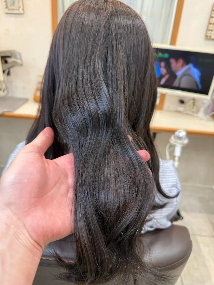 🎀🫧【モデルさん募集】🎀🫧艶ワンカラー➕トリートメント¥3300《スタイリスト監修あり》🐈⬛🤍の写真