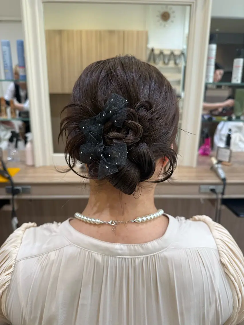 セミロング ヘアアレンジ ヘアセット 韓国ヘアメイク🎀/ 縮毛矯正✨山本媛香のヘアスタイル