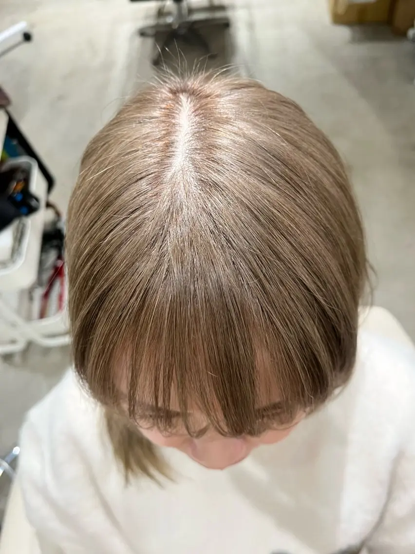 ミディアム カラー ヘアカラー トリートメント ハイトーンカラー🩵 耳ツボジュエリー👂のその他イメージ