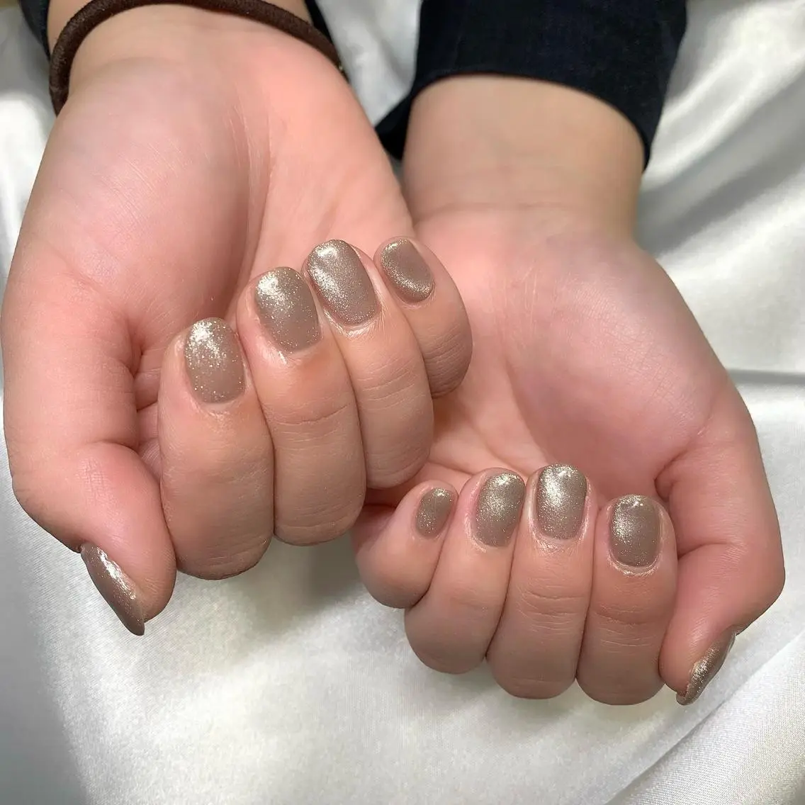 ネイル マグネットネイル ハンドネイル Lucid Fleur Amiのネイルデザイン