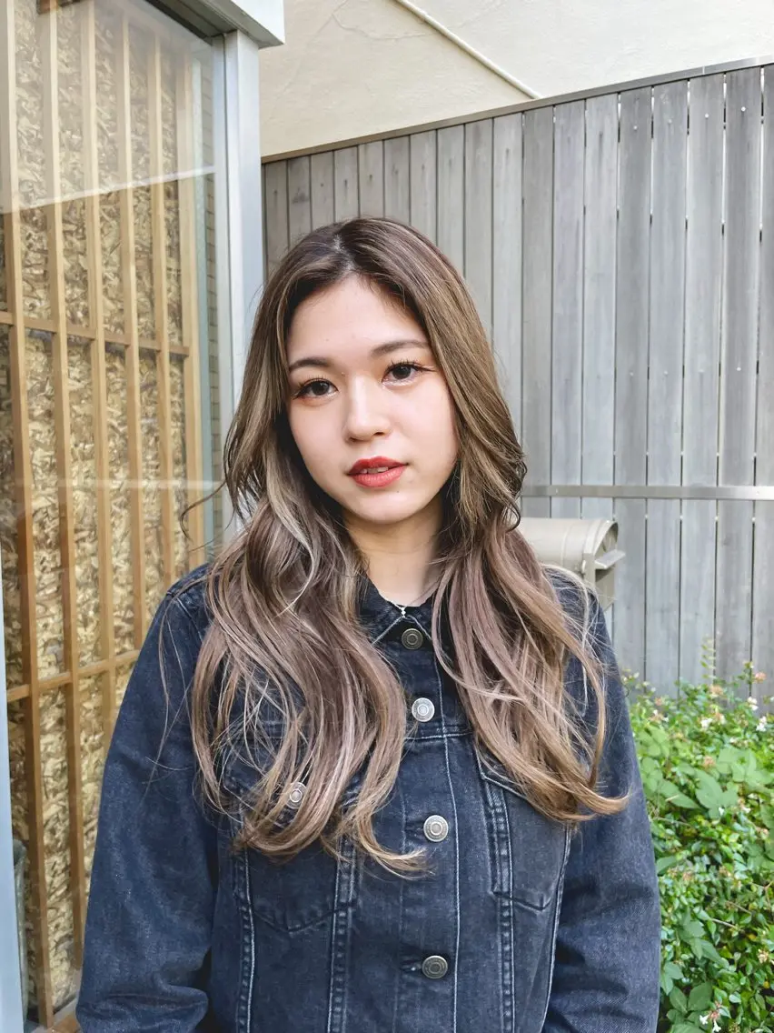 ロング カラー ベージュカラー ハイライトカラー ハイライト E難波店 代表 Koheiのヘアスタイル
