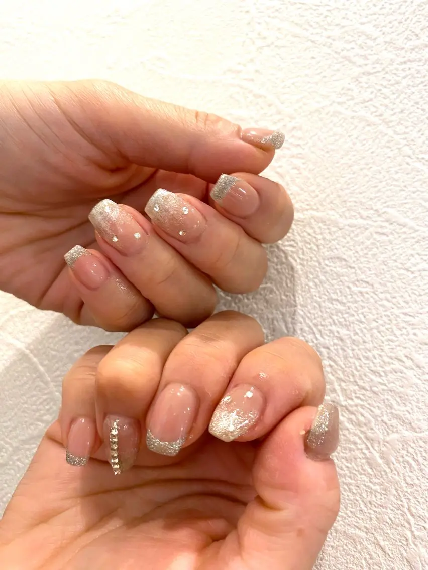ネイル キラキラネイル Ann nailのネイルデザイン