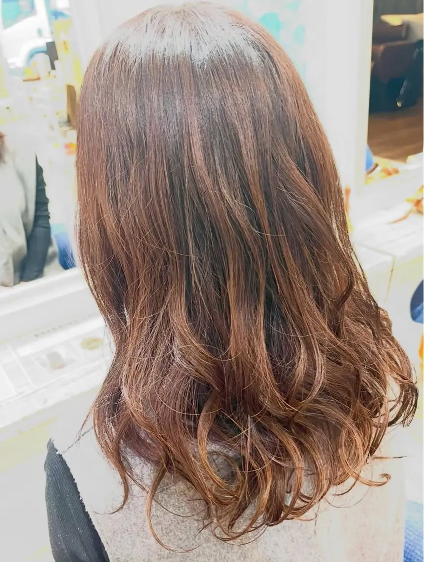 ロング パーマ 小顔カット/艶髪⭐️ 橋口円香のヘアスタイル