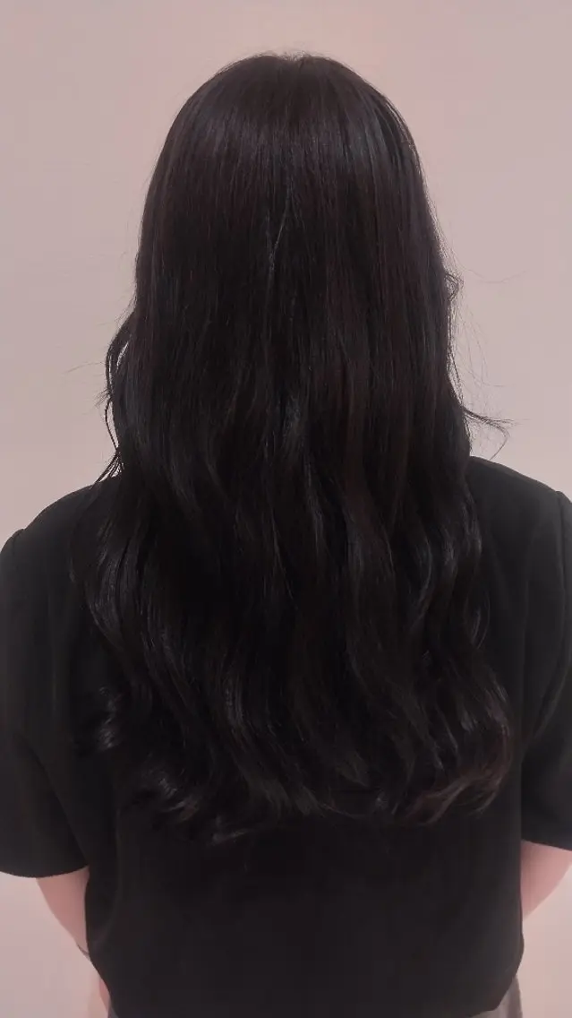 ロング カラー カット 合田 美空のヘアスタイル