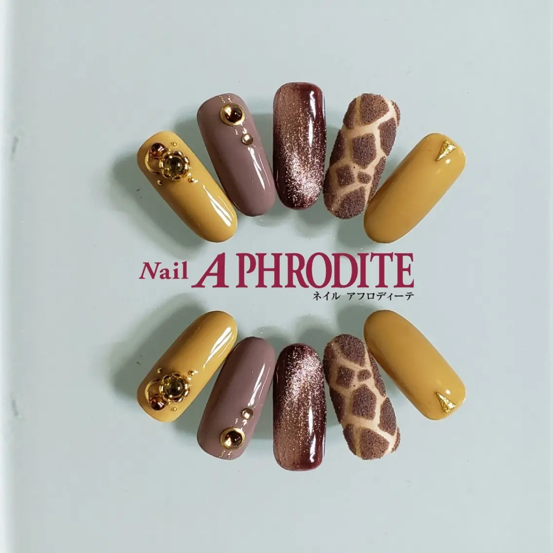 ネイル ジェルネイル ニュアンスネイル スカルプネイル ソフトジェル ネイルチップ Nail Aphroditeのネイルデザイン