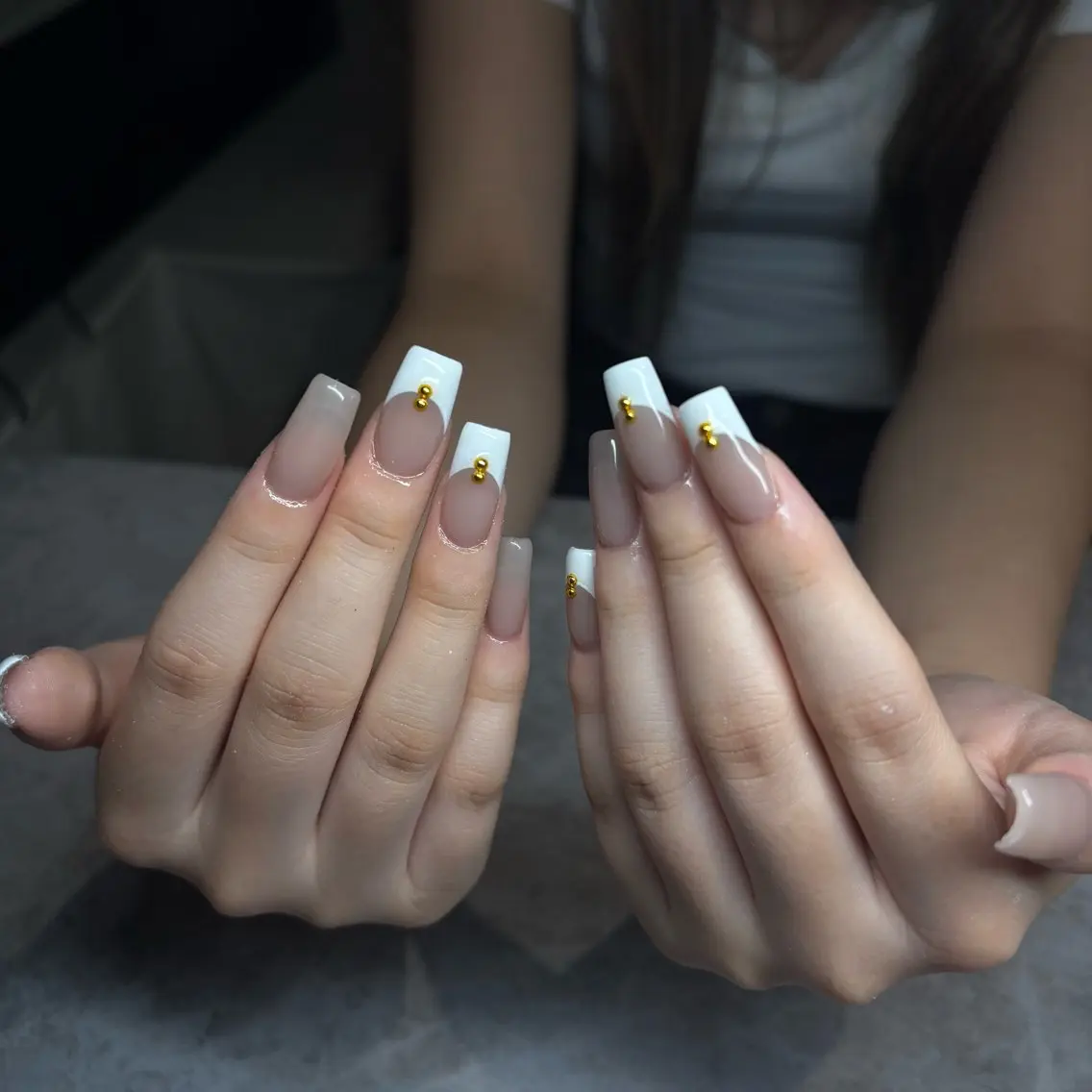 ネイル フレンチネイル ハンドネイル IROHA NAIL 長谷川唯惺のネイルデザイン