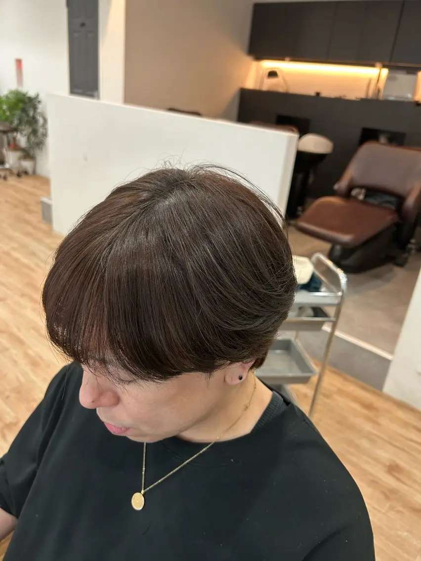 カラー メンズ マッシュ シースルーマッシュ グレージュ オリーブグレージュ オリーブグレー little syotaroのヘアスタイル