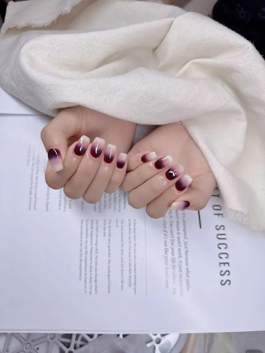 ネイル ハンドネイル Mira Nail Studioのネイルデザイン