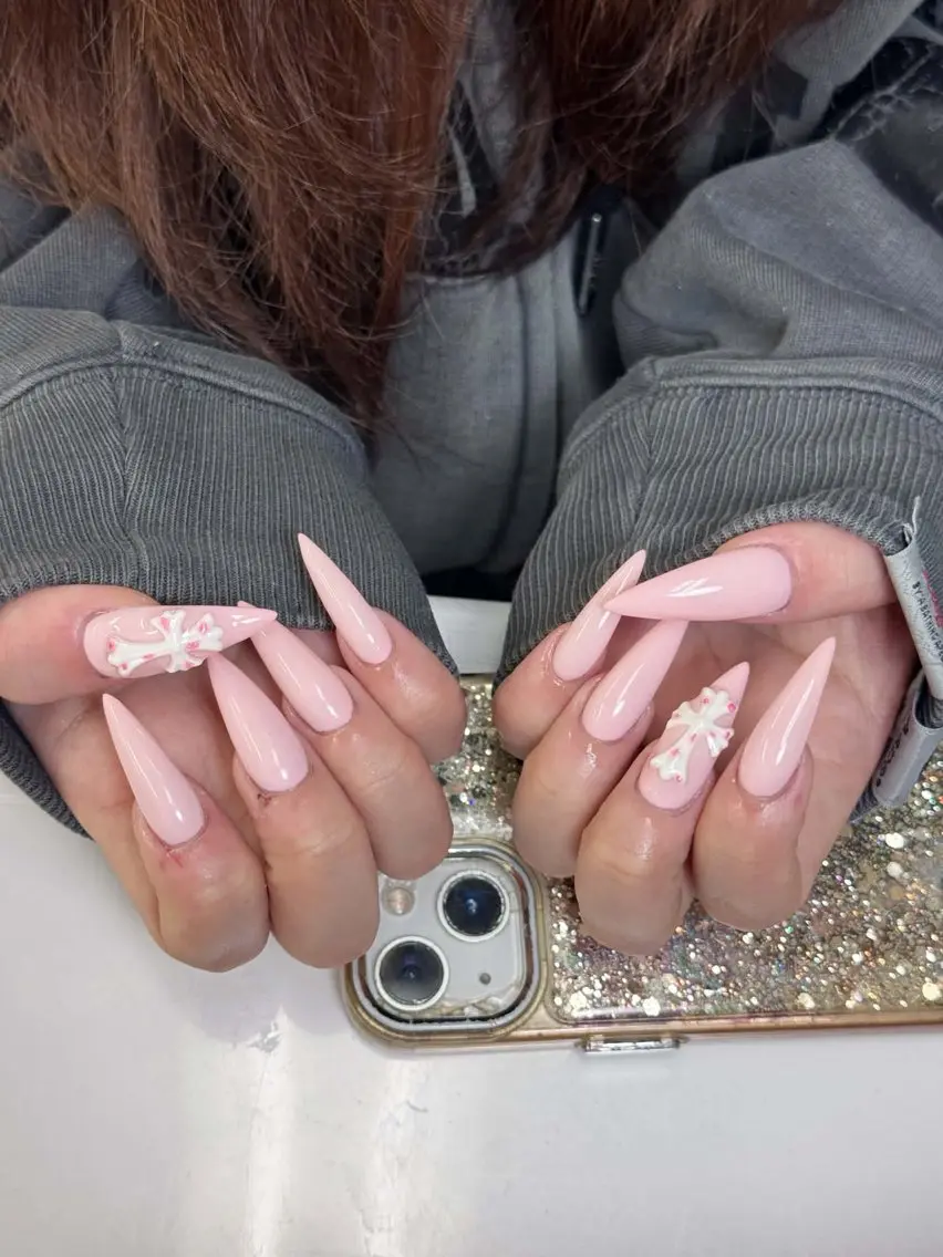 ネイル チークネイル ドット フレンチネイル グラデーション 韓国ネイル ハンドネイル Lisa Nail Salonのネイルデザイン