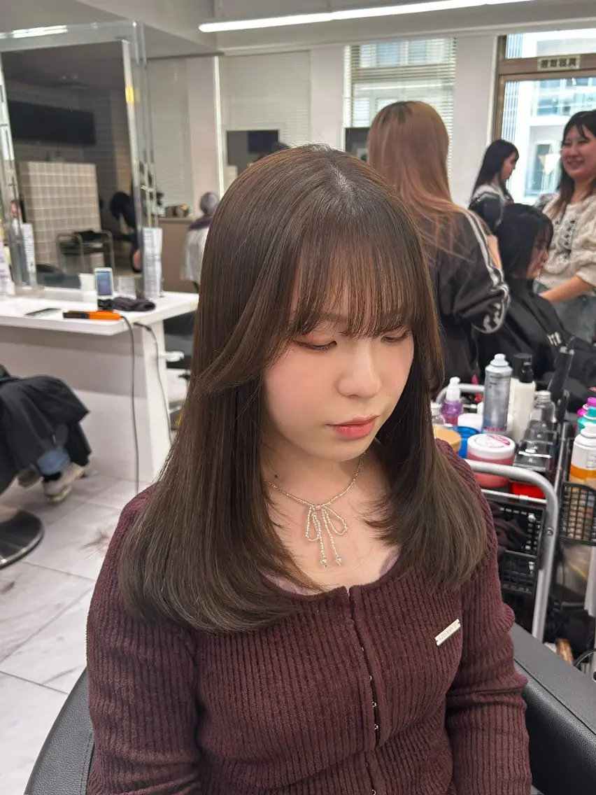 ロング カラー カット ヘアカラー トリートメント ヘッドスパ ヘアセット 🥯縮毛/レイヤー/ ベージュヘア🥯のヘアスタイル