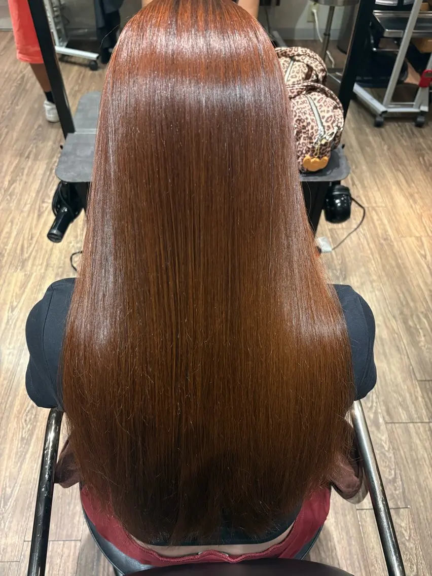 ロング トリートメント カット ヘアカラー トリートメント 空閑 永知のヘアスタイル