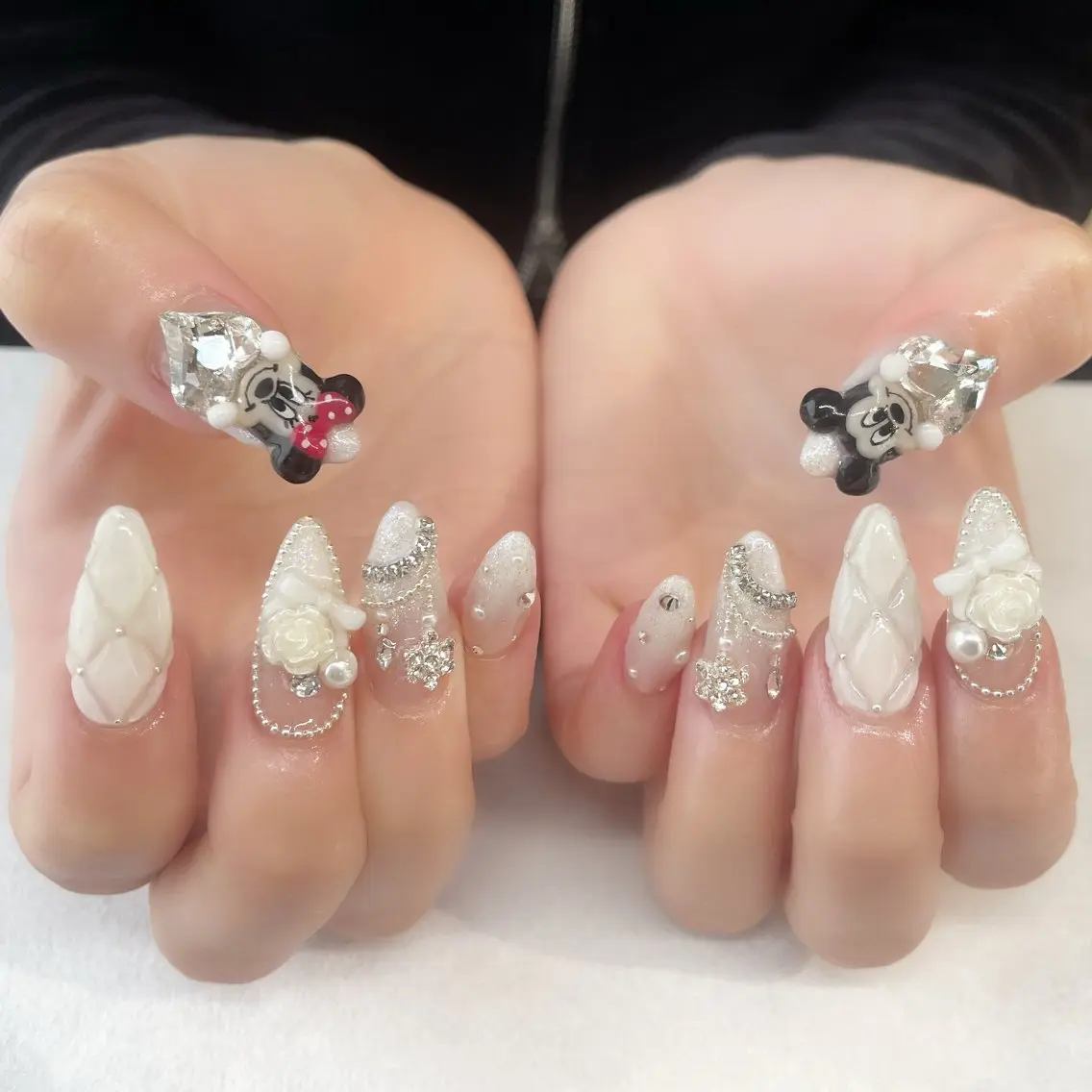 ネイル ハンドネイル 💎🐰 saki. m 🐰💎のネイルデザイン