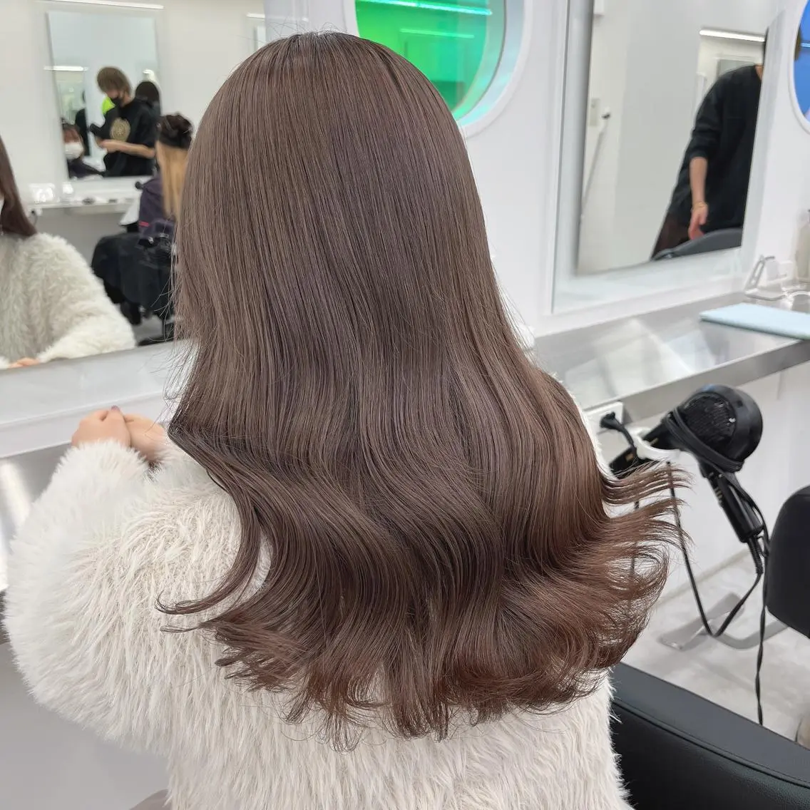 ロング ヘアカラー 🍒韓国暖色ヘア NO.1🍒🪽のヘアスタイル