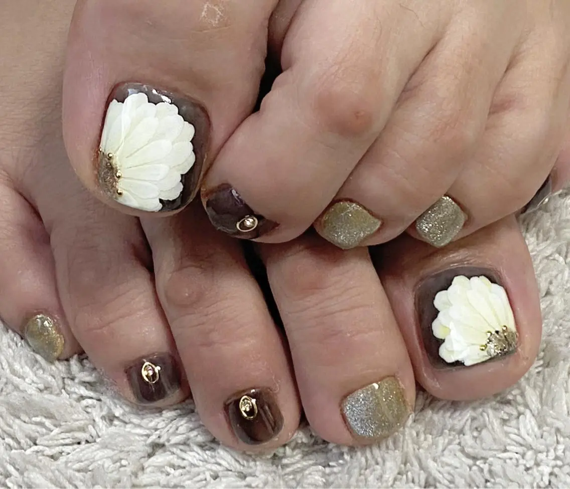 ネイル フットネイル Ｎail Ｓalon ertiのネイルデザイン