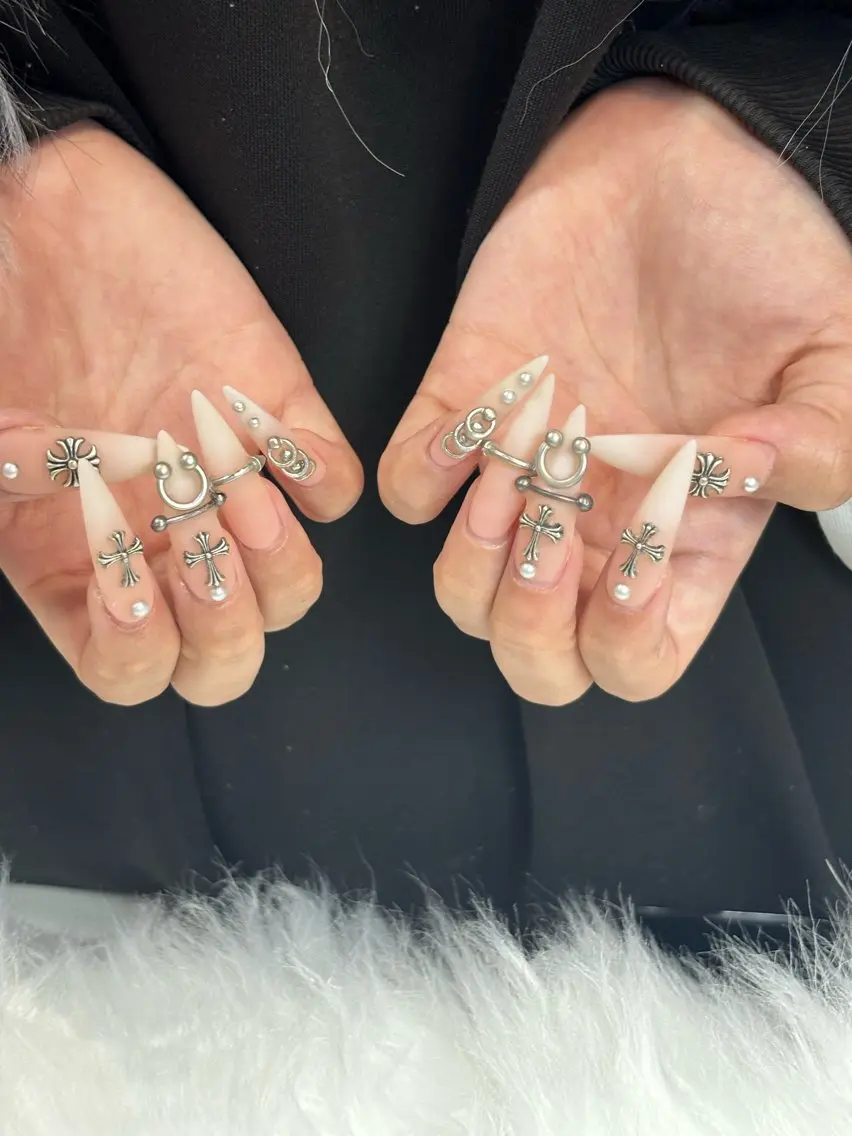 ネイル キラキラネイル 韓国ネイル マグネットネイル 夏ネイル ワンホンネイル ハンドネイル Sully Nail Labのネイルデザイン