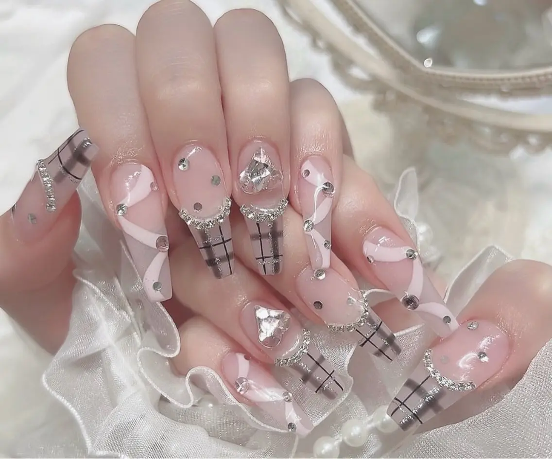 ネイル 韓国ネイル 持ち込み ニュアンスネイル ネイルチップ ハンドネイル TABI ANA.CHUOのネイルデザイン