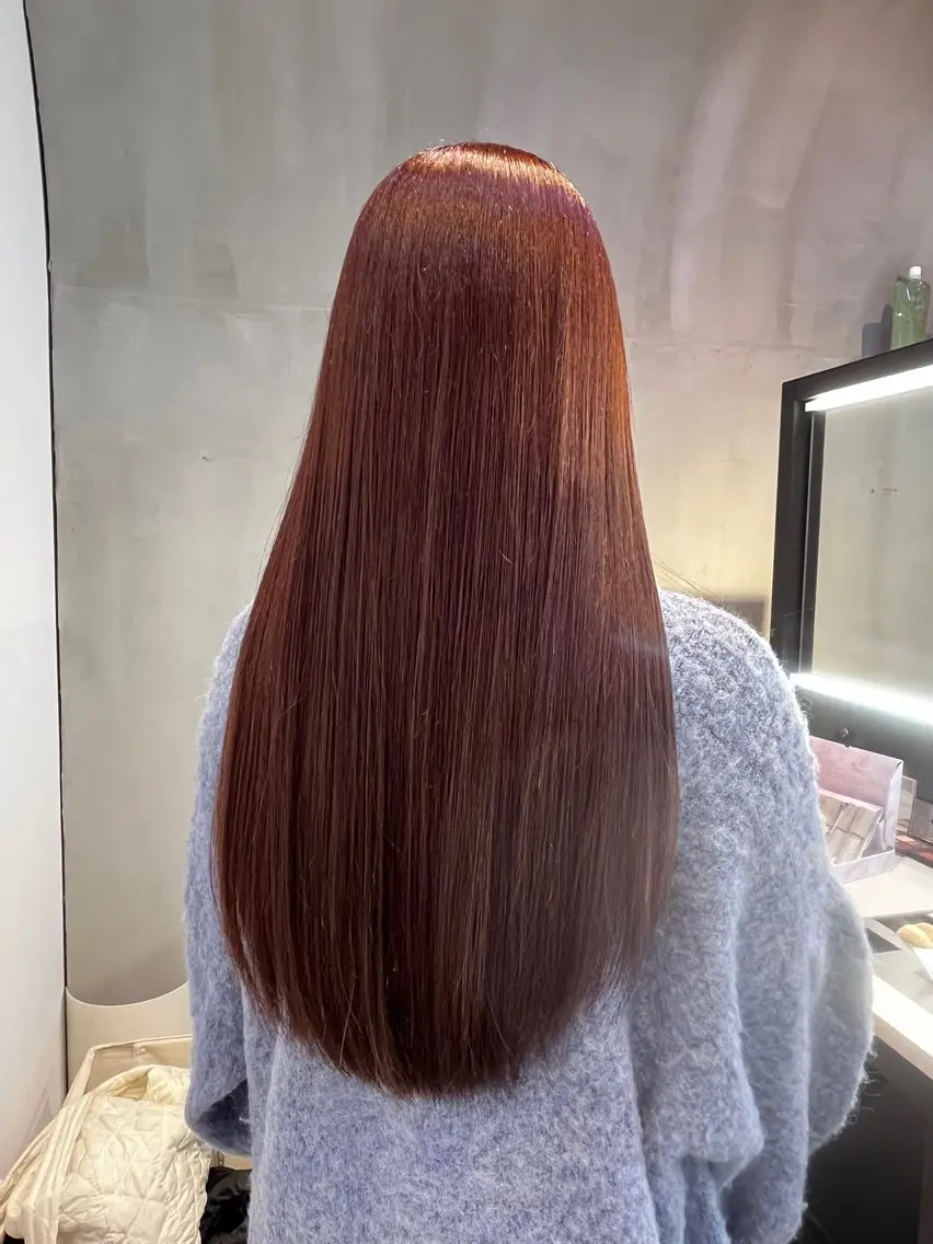 【10時or17時限定】ダブルカラー(ブリーチあり リタッチ、前頭ブリーチなど)+バイカルテトリートメントの写真