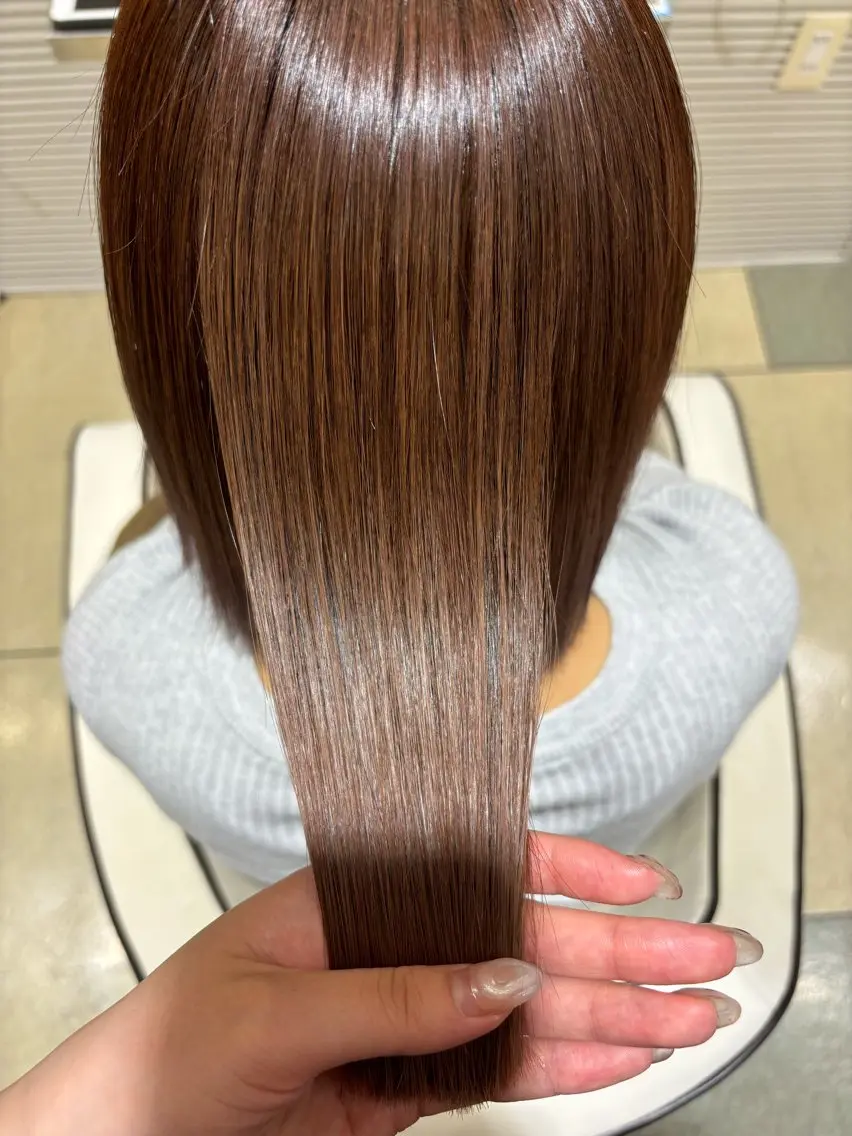 ミディアム カラー 髪質改善 レイヤーカット トリートメント 透明感カラー/ レイヤー/ユウユのヘアスタイル