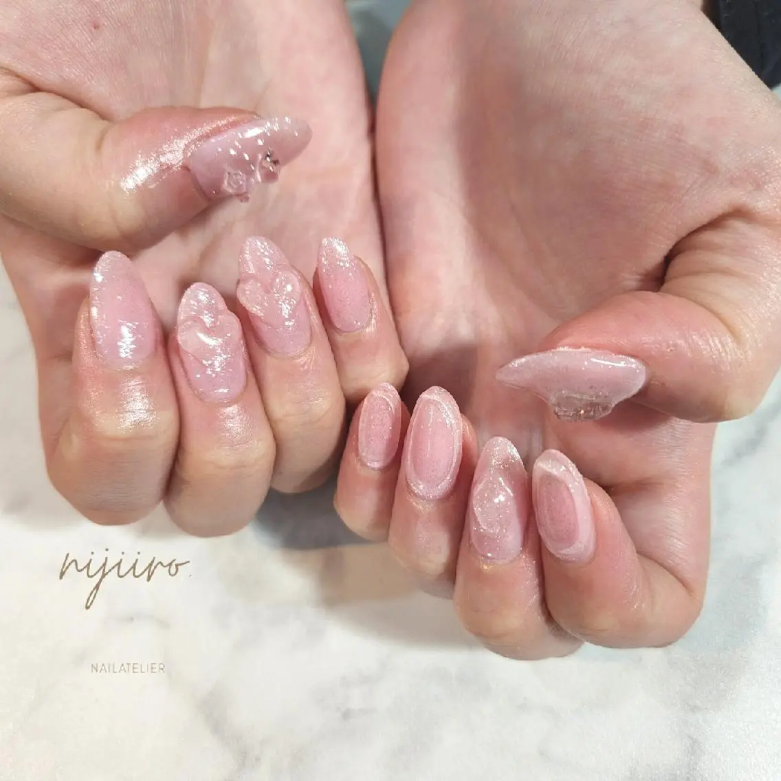ネイル ハンドネイル nijiiro🌈 サトウのネイルデザイン