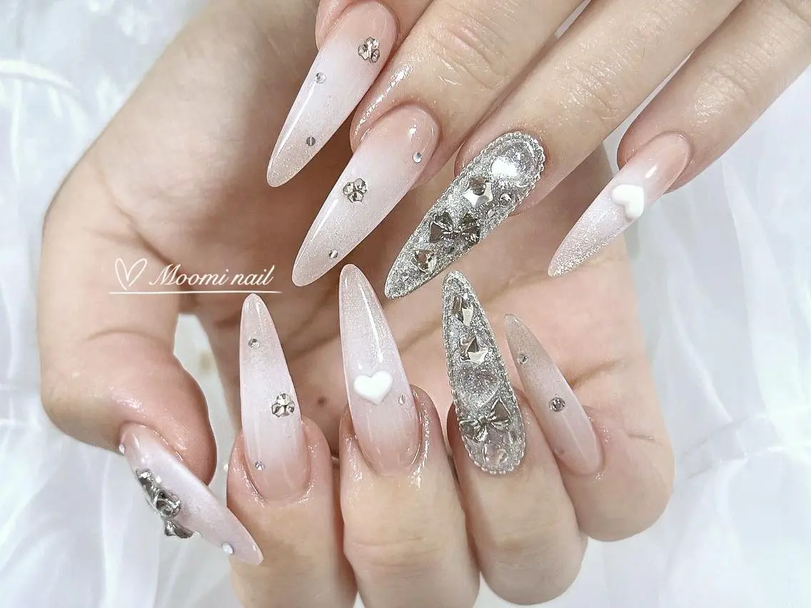 ネイル チークネイル 長さ出し ジェルネイル グラデーション 韓国ネイル moomi nail スカルプ専門のネイルデザイン