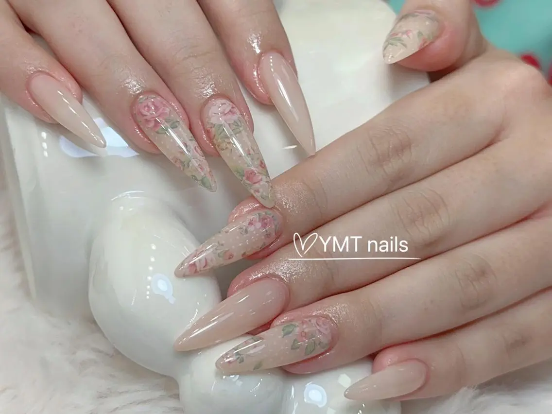 ネイル ハンドネイル YMT__ Nailsのネイルデザイン