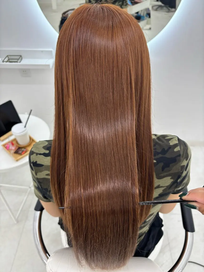 ロング カラー カット ヘアカラー 【aini天王寺】 𝐚𝐢𝐫𝐢✂︎のヘアスタイル