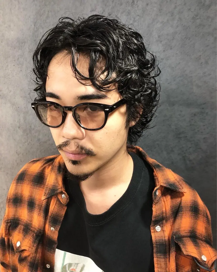 パーマ ヘアアレンジ メンズ メンズパーマ カット パーマ トリートメント ヘアセット メンズ特化✂️栗原 侑也のヘアスタイル