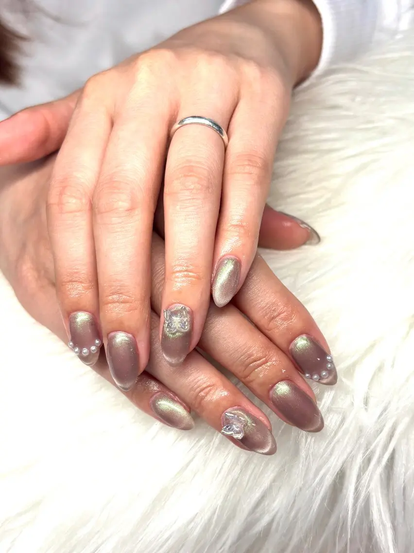 ネイル フレンチネイル マグネットネイル XIINH NAIL SALONのネイルデザイン