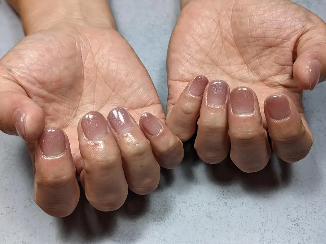 ネイル グラデーション ハンドネイル Nail SIRANGANAのネイルデザイン