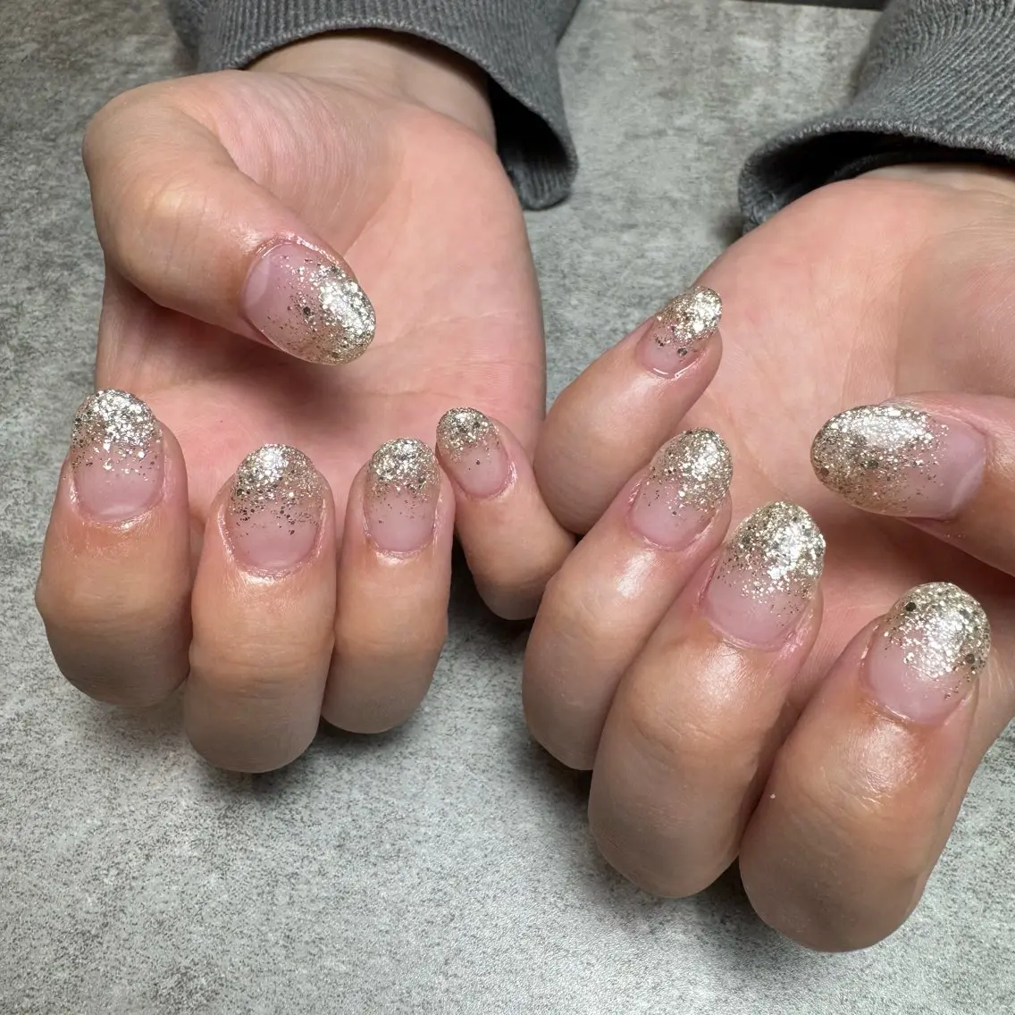 ネイル 長さ出し グラデーション ラメ(グリッター) ラメグラデーション MATATABI. kumiのネイルデザイン