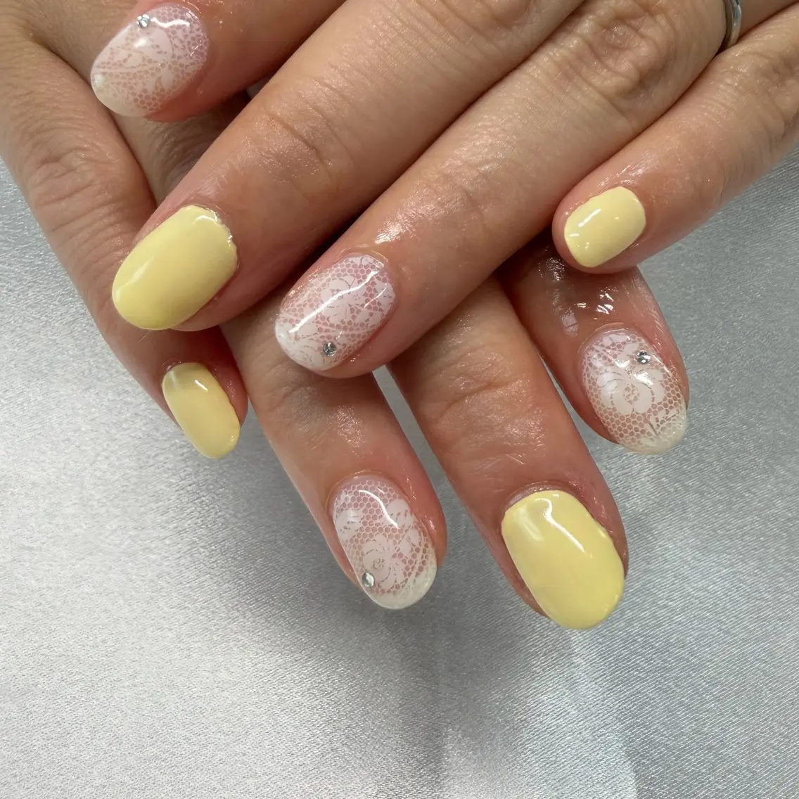 ネイル Lily me.のネイルデザイン