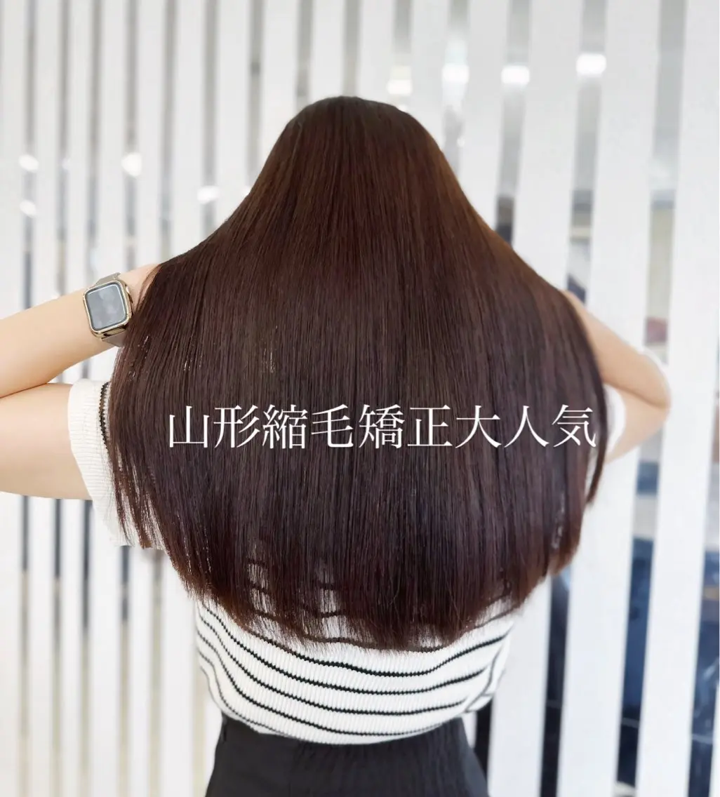 ロング カラー 縮毛矯正 縮毛矯正 トリートメント YURI ✨のヘアスタイル