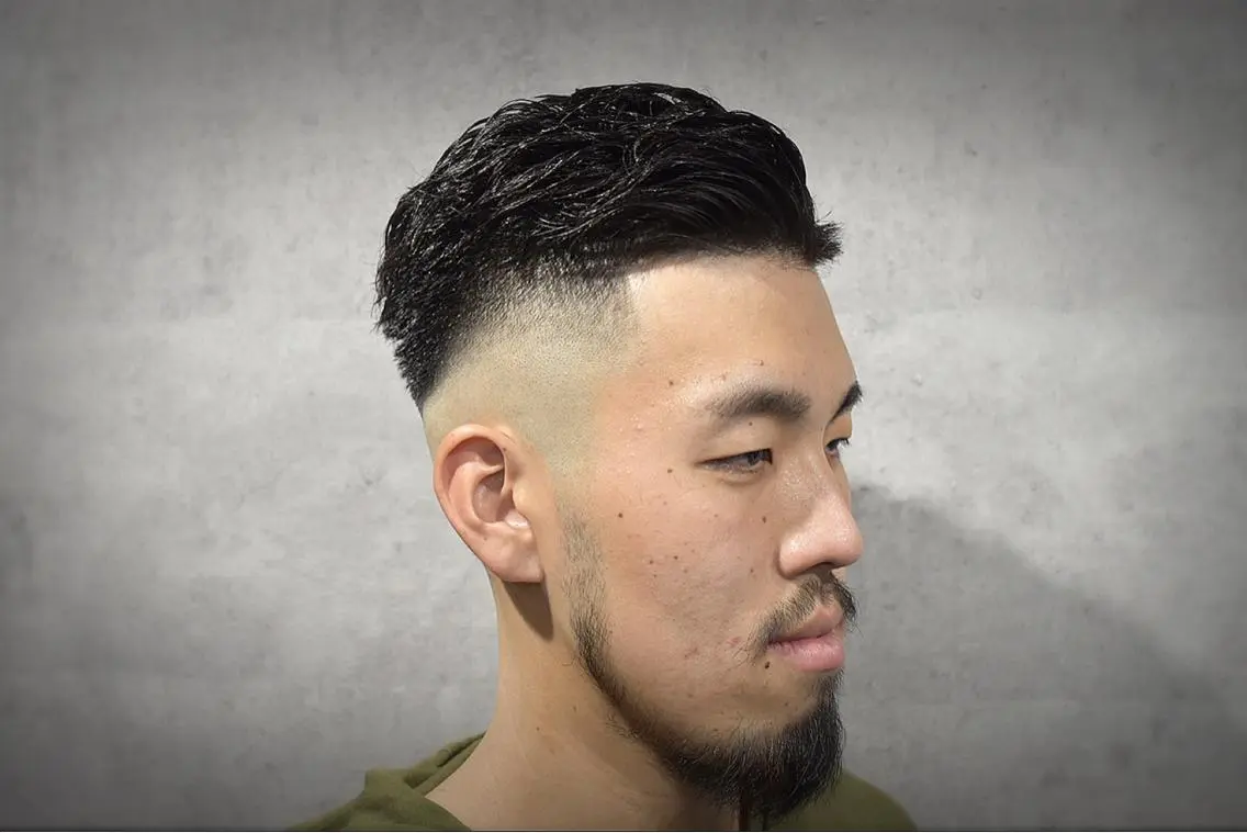 ショート パーマ メンズ 中西 将斗のヘアスタイル