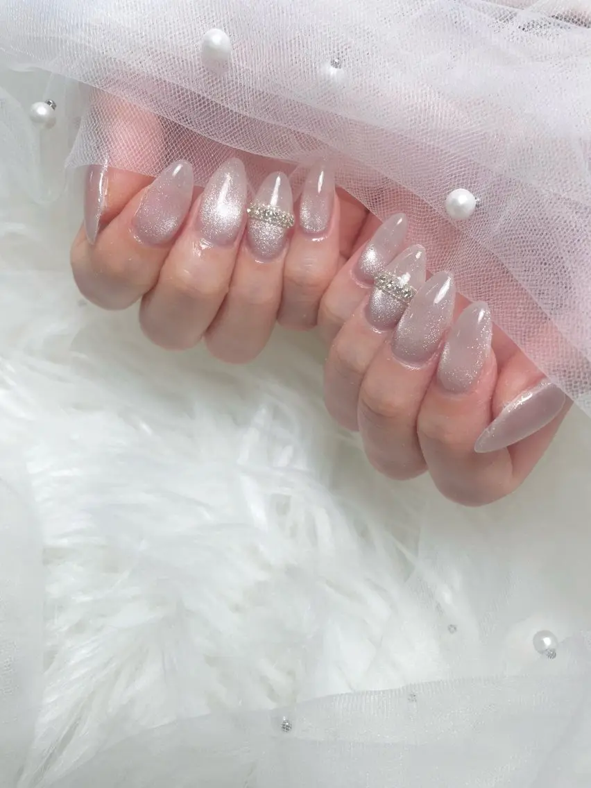 ネイル マグネットネイル ピンク ピンクベージュ IBUKI PEEKABOO梅田のネイルデザイン