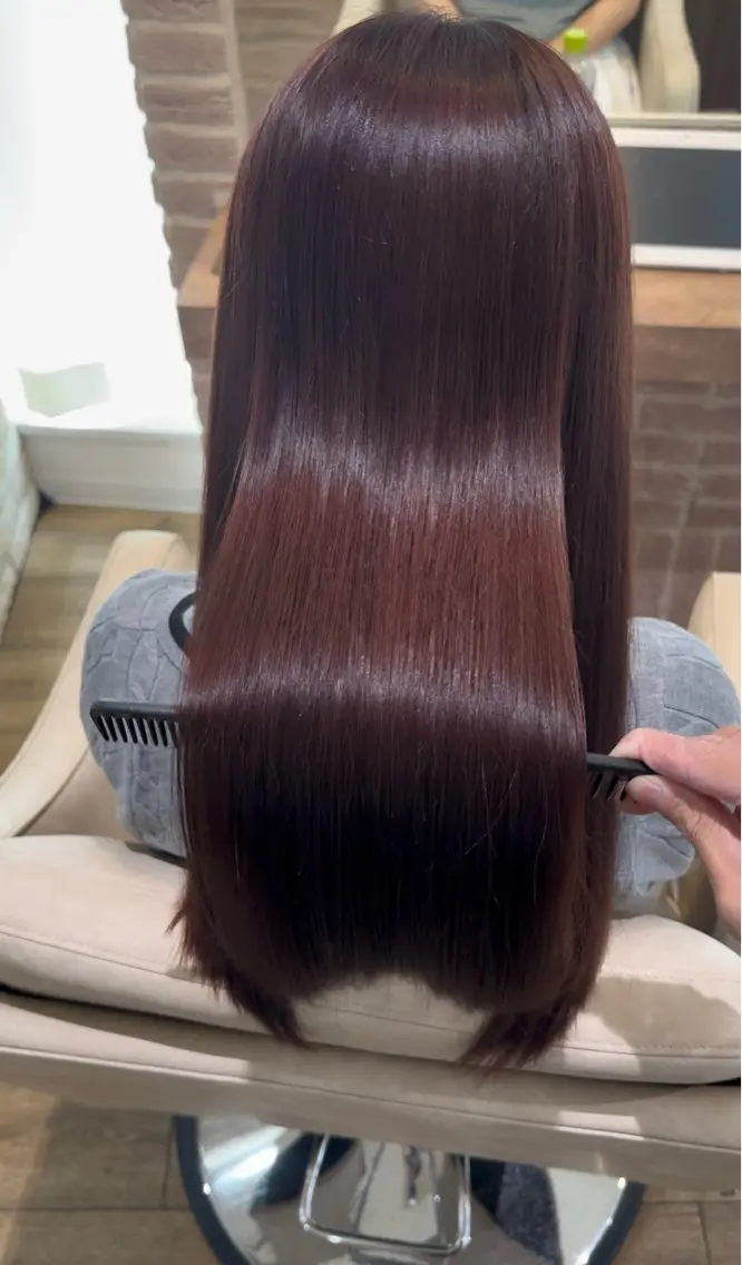 セミロング カラー トリートメント カット ヘアカラー トリートメント 美髪矯正・レイヤー 倉友哉のヘアスタイル