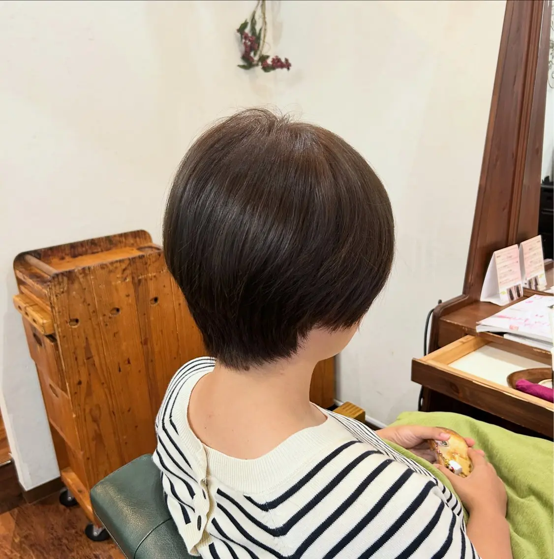 ショート カラー ダブルカラー story 増田 わかなのヘアスタイル