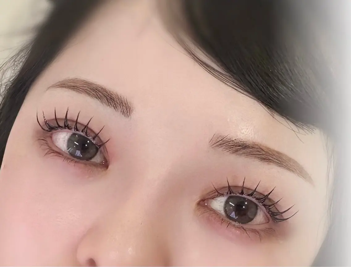 マツエク・マツパ 束感まつ毛 パリジェンヌラッシュリフト eyelash classicのマツエク・マツパデザイン