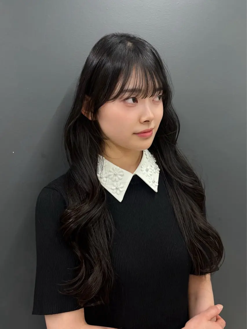ロング 韓国風ヘア レイヤーカット カット ヘアカラー トリートメント 細井 友貴のヘアスタイル