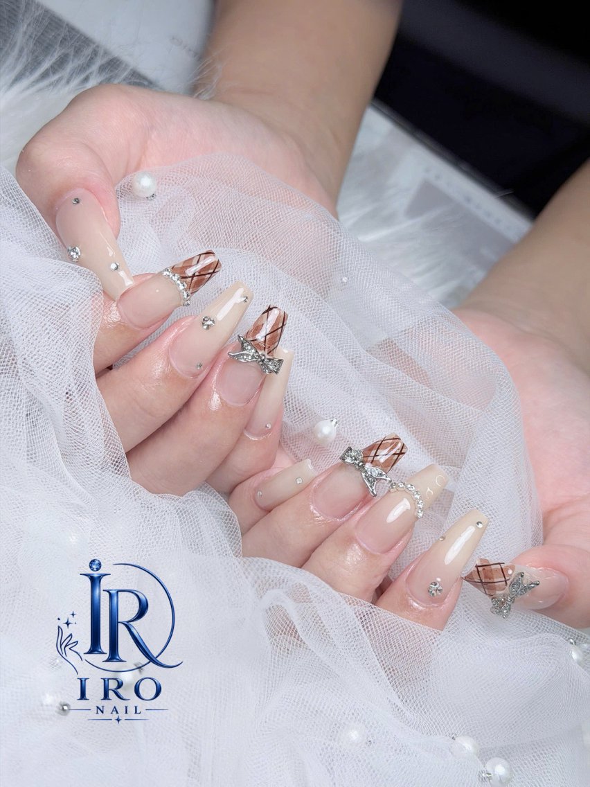 ネイル ハンドネイル IRO Nail Studio 千葉のネイルデザイン