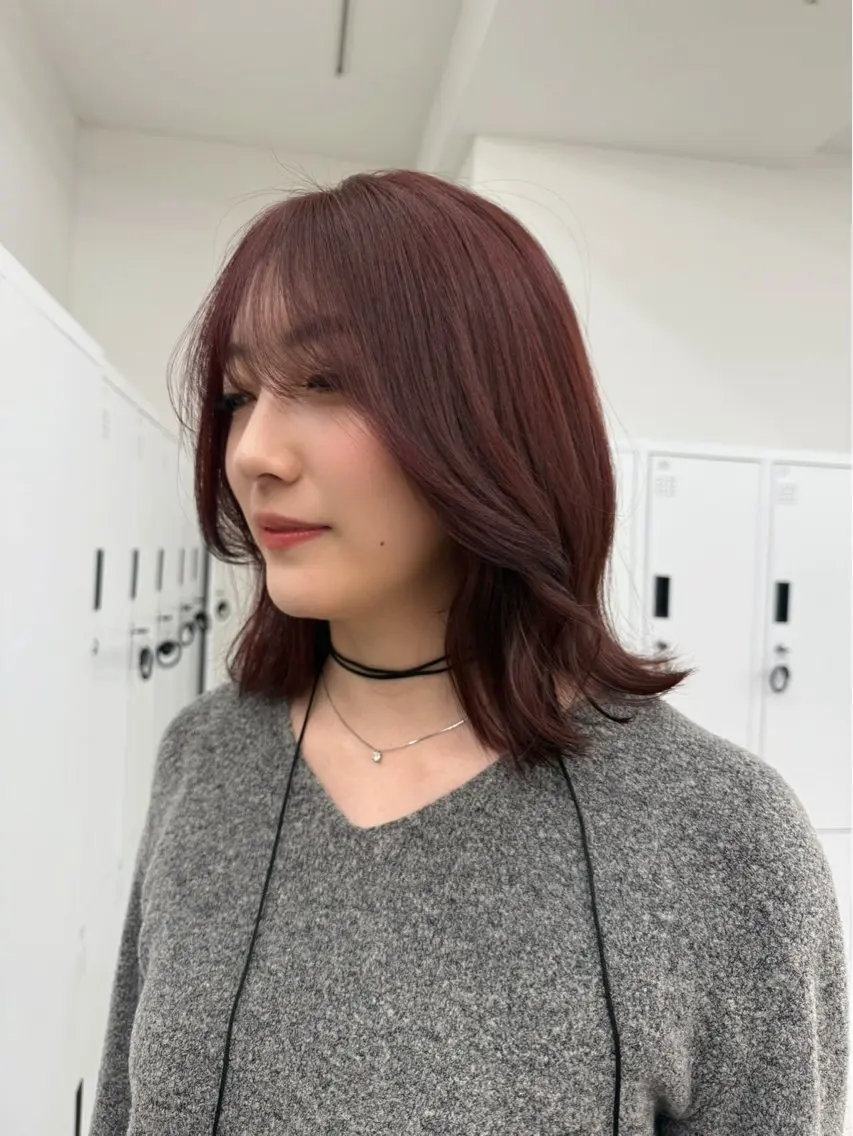 ミディアム カラー すが みさとのヘアスタイル