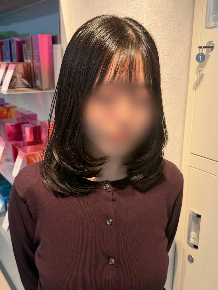 ミディアム ヘアアレンジ カット トリートメント と あのヘアスタイル