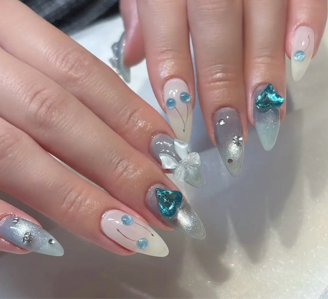 ネイル ハンドネイル Luvia harumiのネイルデザイン
