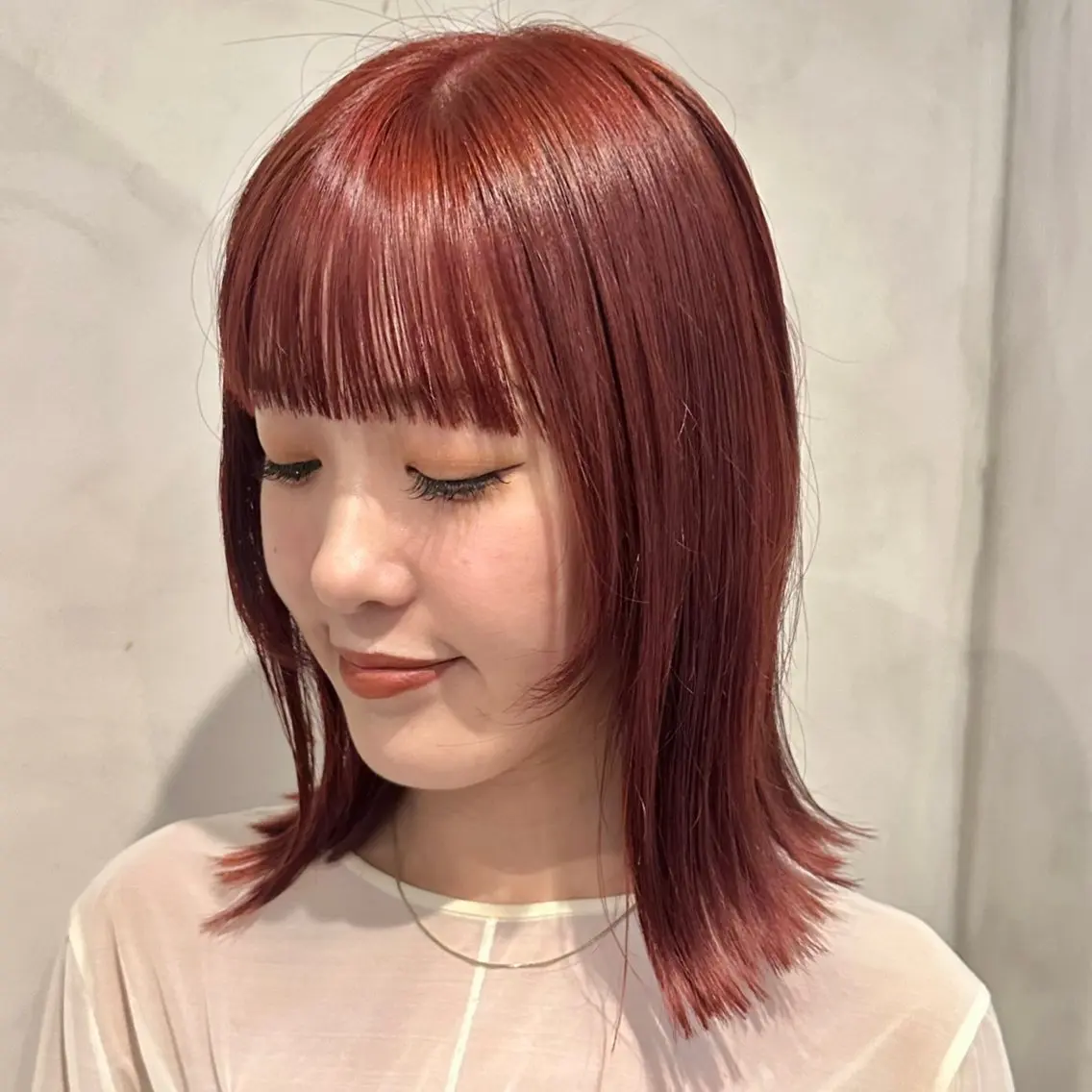 ミディアム カラー ブリーチ ダブルカラー ブリーチなしカラー オレンジ ピンクカラー Yuki☺︎パーマ レイヤーカットのヘアスタイル