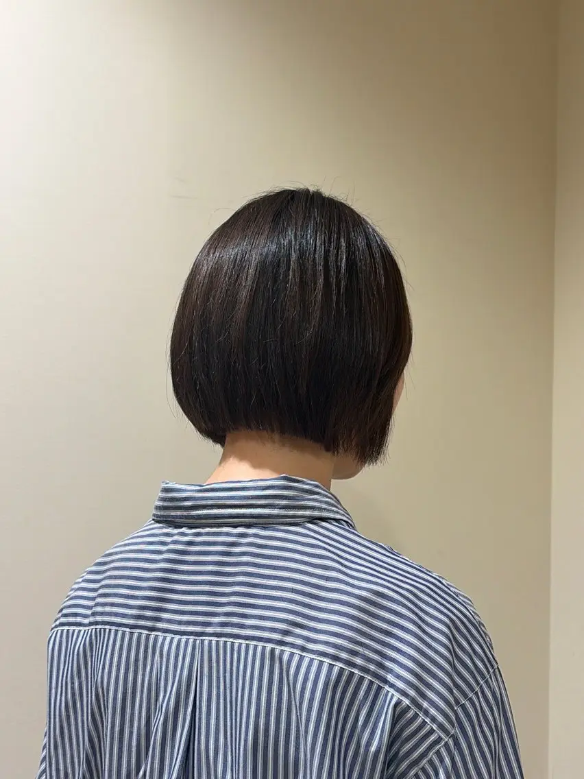 ショート カラー カット ヘアカラー トリートメント 久野紗愛 【髪質改善　艶髪】のヘアスタイル