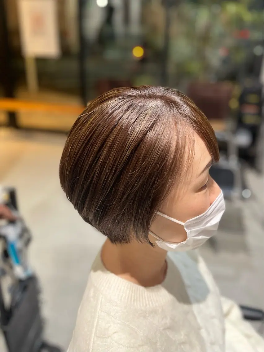 ショート カラー ショートボブ ベージュカラー 透明感カラー ハイライトカラー ボブ カット ヘアカラー ⭕️白髪のお悩み 解決します⭕️のヘアスタイル