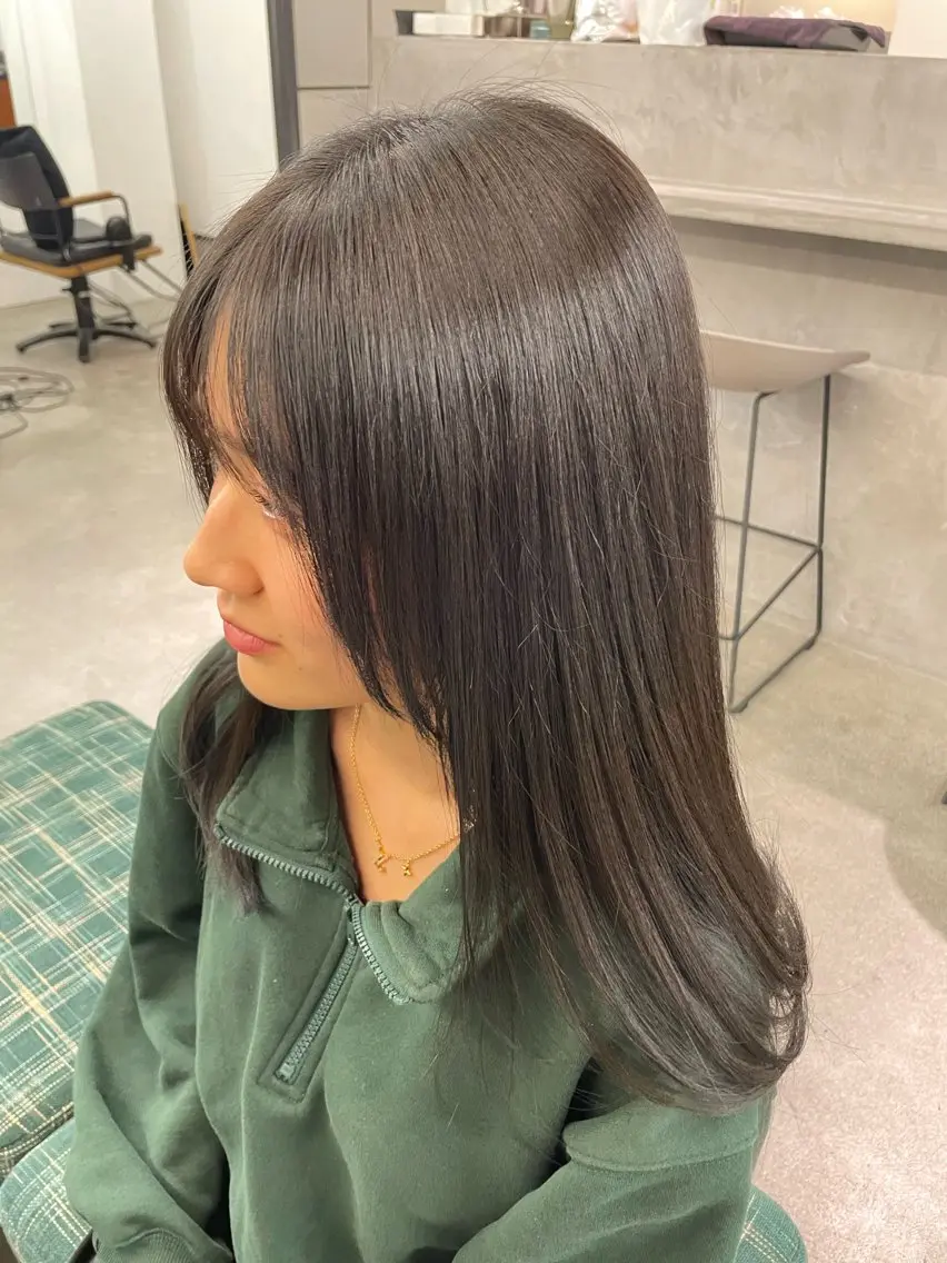 ロング カラー 透明感カラー オリーブカラー ヘアカラー 【お洒落パーマ】 Elme　肥塚康汰郎のヘアスタイル